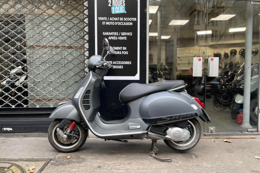 PIAGGIO VESPA GTS 125