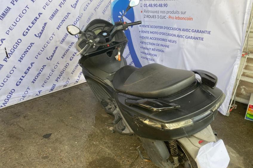 PIAGGIO X10 125
