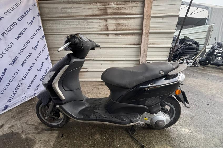 PIAGGIO FLY 125 125