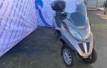 PIAGGIO MP3 300